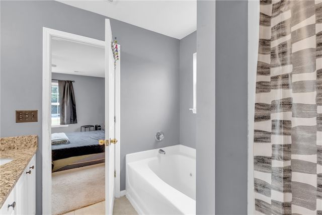 129 Saint James Court, Anderson, SC 29621