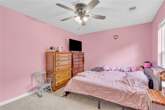 129 Saint James Court, Anderson, SC 29621