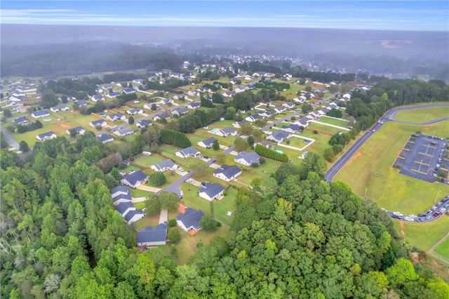 129 Saint James Court, Anderson, SC 29621