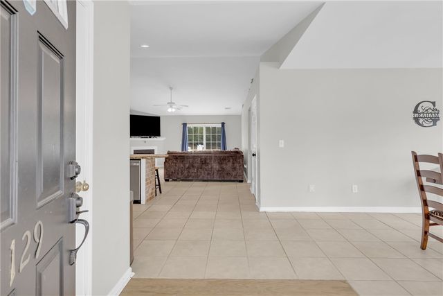 129 Saint James Court, Anderson, SC 29621