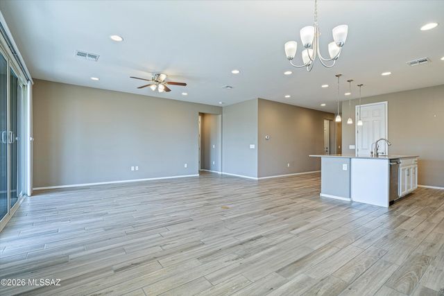 4862 W Willow Wind Way, Tucson, AZ 85741