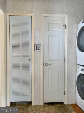 41 SPRING ROAD, Boyertown, PA 19512