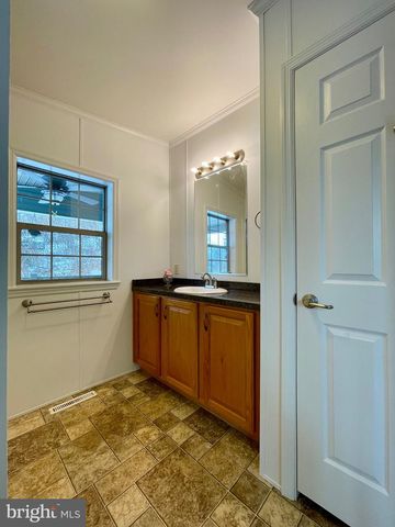 41 SPRING ROAD, Boyertown, PA 19512