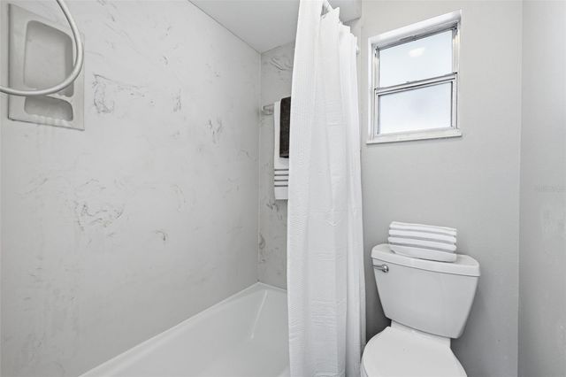 908 HARDY DRIVE, Tampa, FL 33613