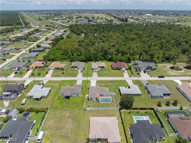2522 NW 18th AVE, Cape Coral, FL 33993