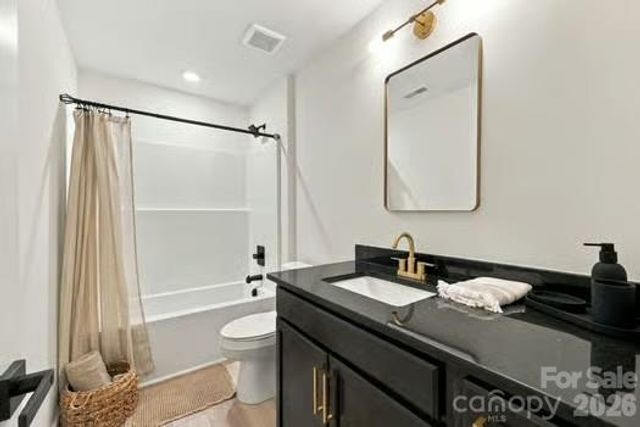 304 E Garden Street, Landis, NC 28088