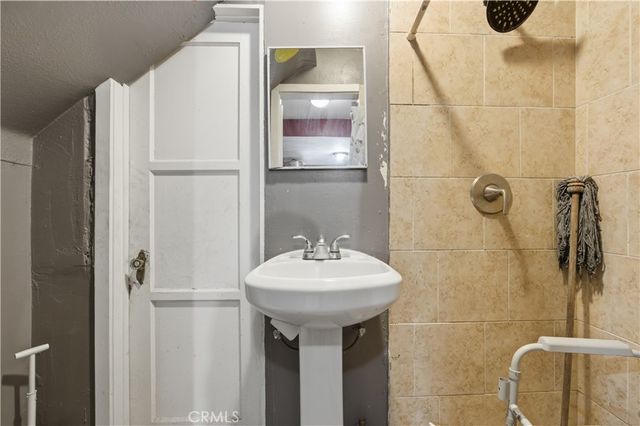 442 E 111th, Los Angeles, CA 90061