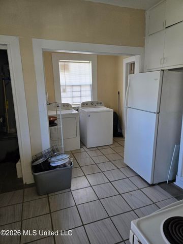 322 S Westview Street, Jackson, MS 39202