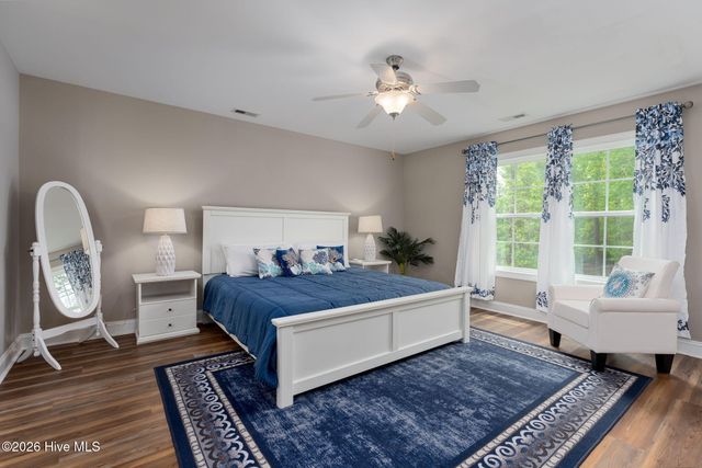 206 Cheswick Drive, Holly Ridge, NC 28445