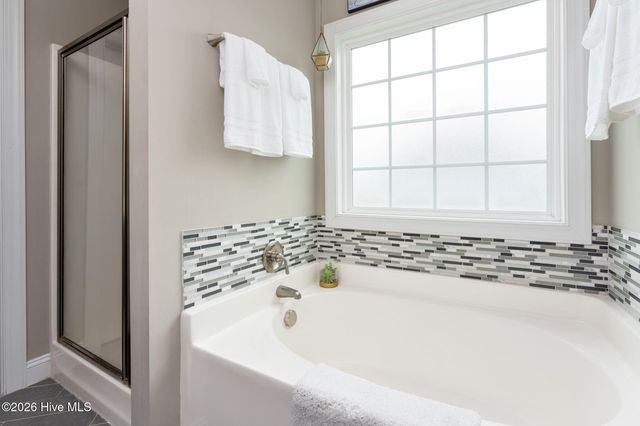 206 Cheswick Drive, Holly Ridge, NC 28445