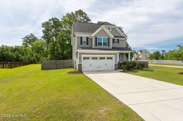 206 Cheswick Drive, Holly Ridge, NC 28445