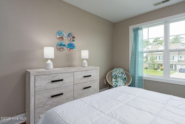 206 Cheswick Drive, Holly Ridge, NC 28445