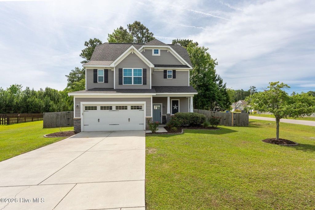 206 Cheswick Drive, Holly Ridge, NC 28445
