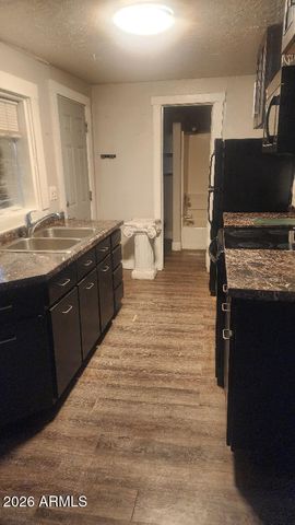 1433 S JENTILLY Lane, Tempe, AZ 85281