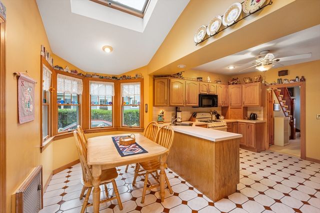 56 Plain St, Braintree, MA 02184