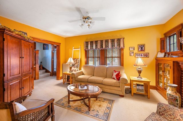56 Plain St, Braintree, MA 02184