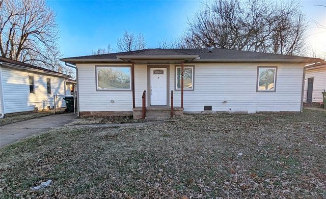 509 S 3rd Street, Yukon, OK 73099