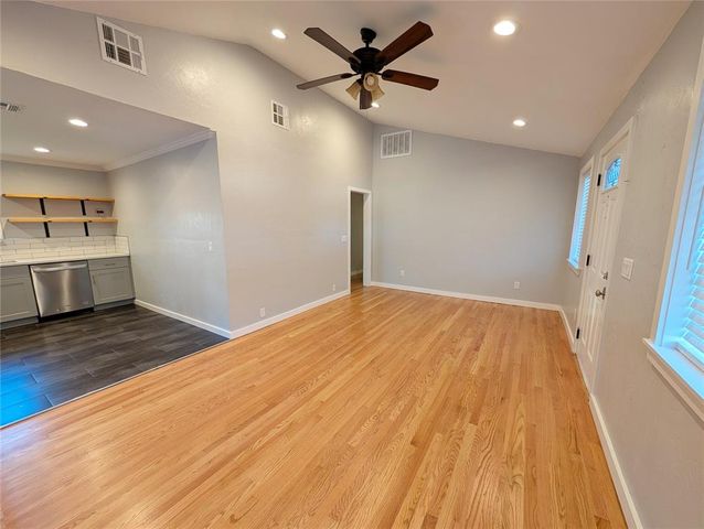 509 S 3rd Street, Yukon, OK 73099