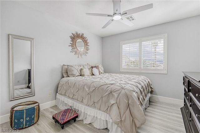 6103 Sundown Crest Street, Las Vegas, NV 89113