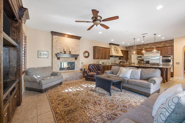 51730 Via Bendita, La Quinta, CA 92253