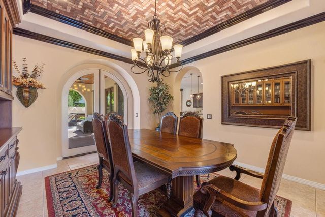 51730 Via Bendita, La Quinta, CA 92253