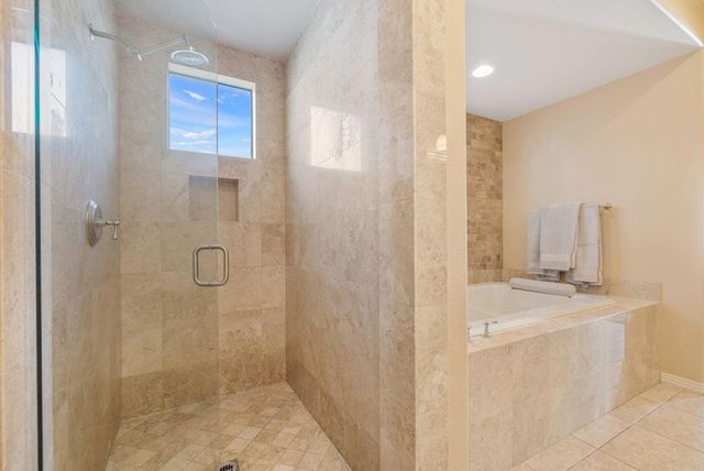 51730 Via Bendita, La Quinta, CA 92253