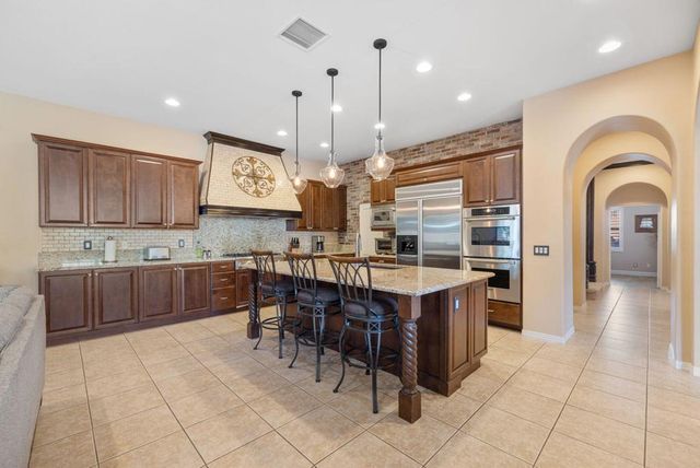 51730 Via Bendita, La Quinta, CA 92253