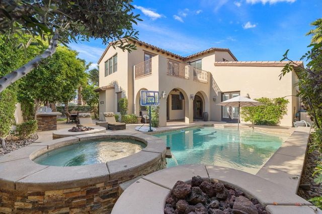 51730 Via Bendita, La Quinta, CA 92253