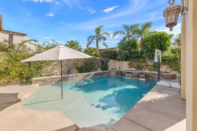 51730 Via Bendita, La Quinta, CA 92253
