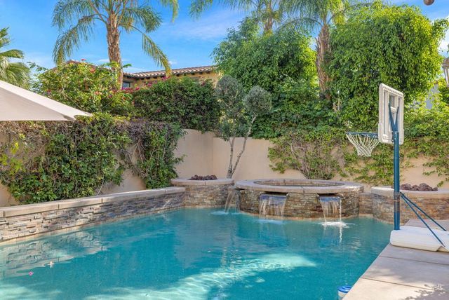 51730 Via Bendita, La Quinta, CA 92253