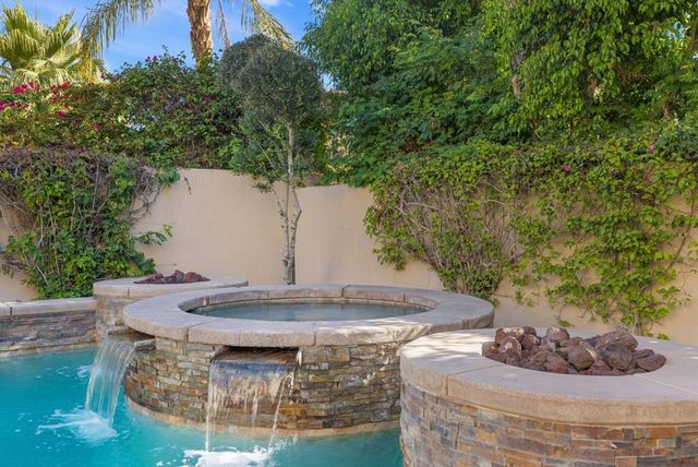 51730 Via Bendita, La Quinta, CA 92253