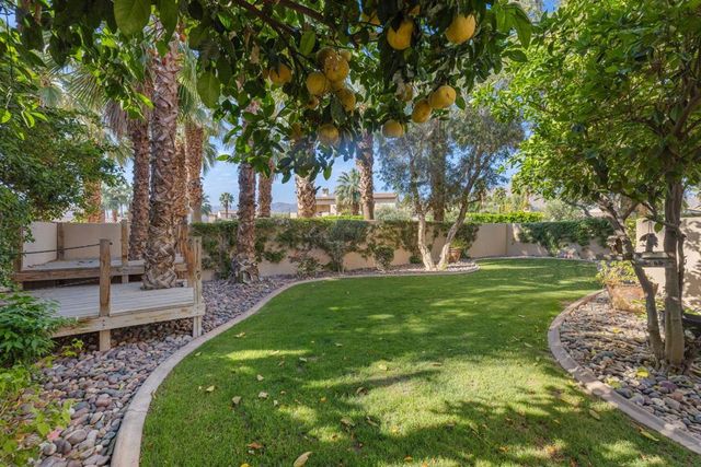 51730 Via Bendita, La Quinta, CA 92253