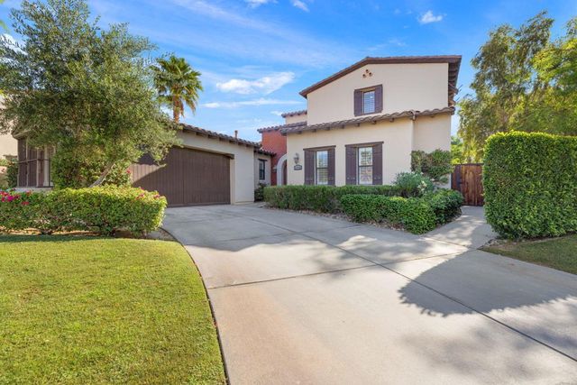 51730 Via Bendita, La Quinta, CA 92253