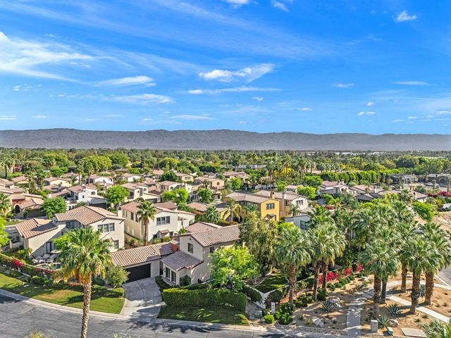 51730 Via Bendita, La Quinta, CA 92253