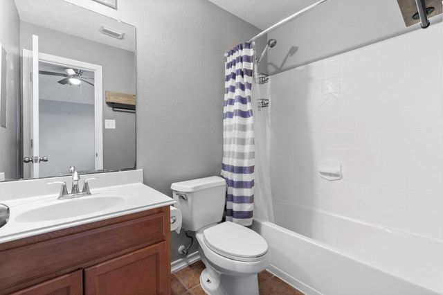 1409 Natural Pine Trail, Conroe, TX 77301