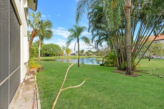 3 Vía De Casas Sur, Boynton Beach, FL 33426