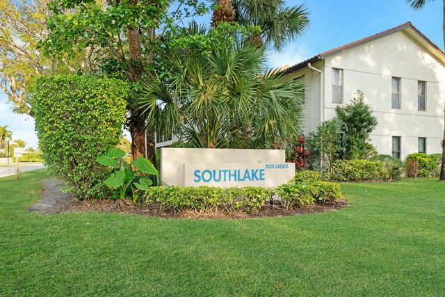 3 Vía De Casas Sur, Boynton Beach, FL 33426