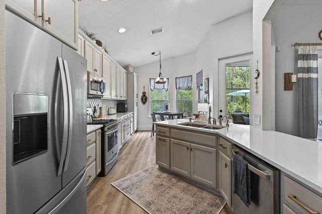 3152 E Banister Rd, St Augustine, FL 32092