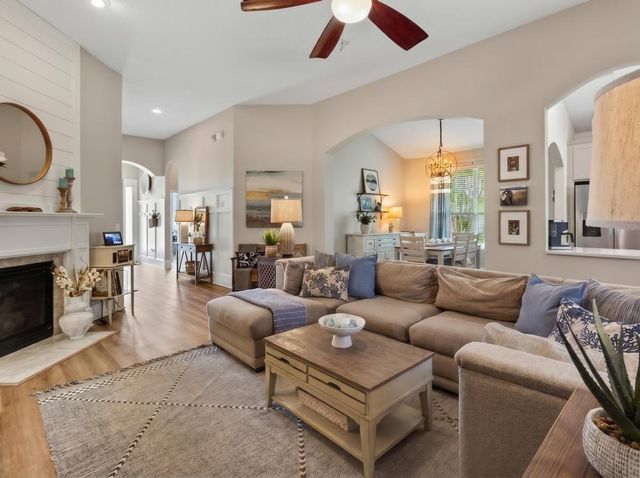 3152 E Banister Rd, St Augustine, FL 32092