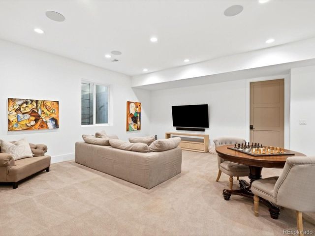2380 S Cook St, Denver, CO 80210