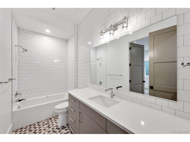 2380 S Cook St, Denver, CO 80210