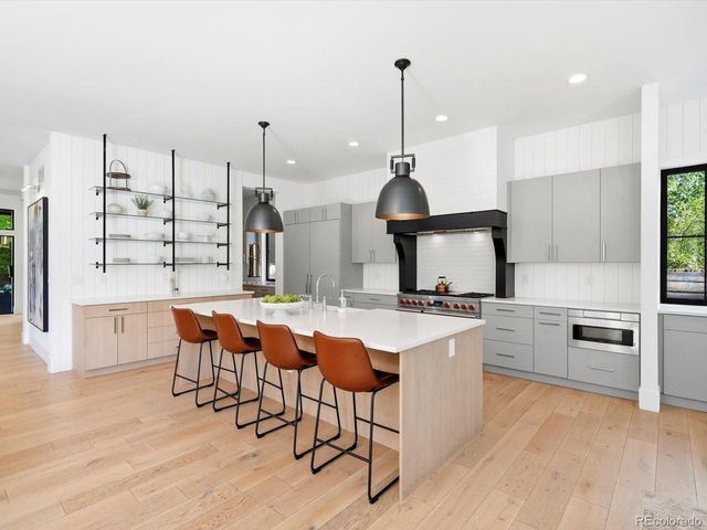 2380 S Cook St, Denver, CO 80210