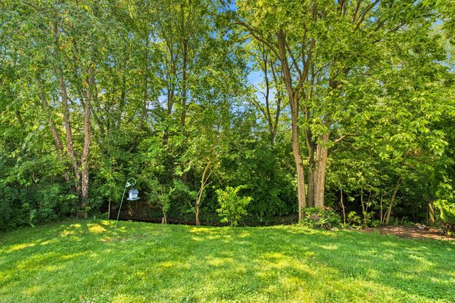 327 Pagoda Court, Pickerington, OH 43147