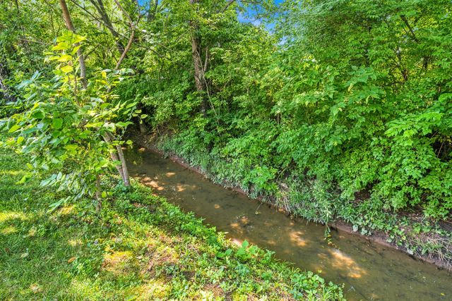 327 Pagoda Court, Pickerington, OH 43147