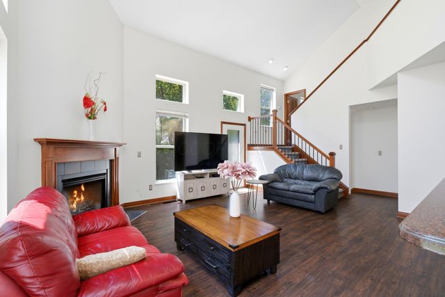 327 Pagoda Court, Pickerington, OH 43147