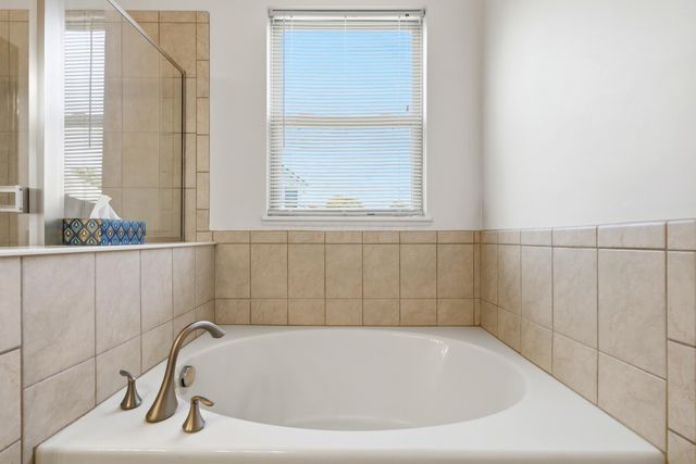 327 Pagoda Court, Pickerington, OH 43147