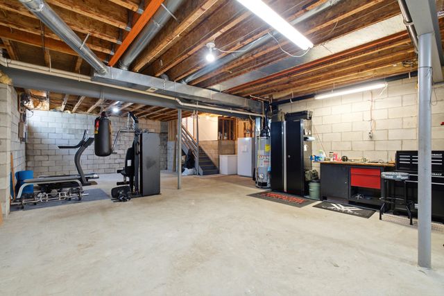 327 Pagoda Court, Pickerington, OH 43147