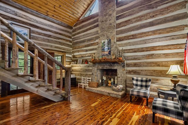 12159 Cookeville Boat Dock Rd, Baxter, TN 38544