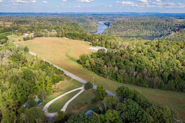 12159 Cookeville Boat Dock Rd, Baxter, TN 38544