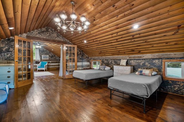 12159 Cookeville Boat Dock Rd, Baxter, TN 38544